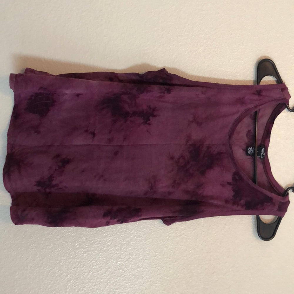 Women’s purple tank top